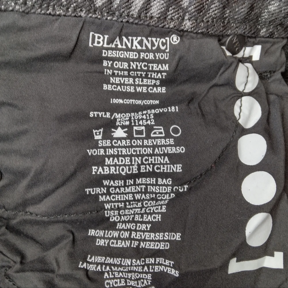 New Blank NYC Python Raw Hem Coated Denim A-line Mini Skirt Size 26 - Picture 9 of 12